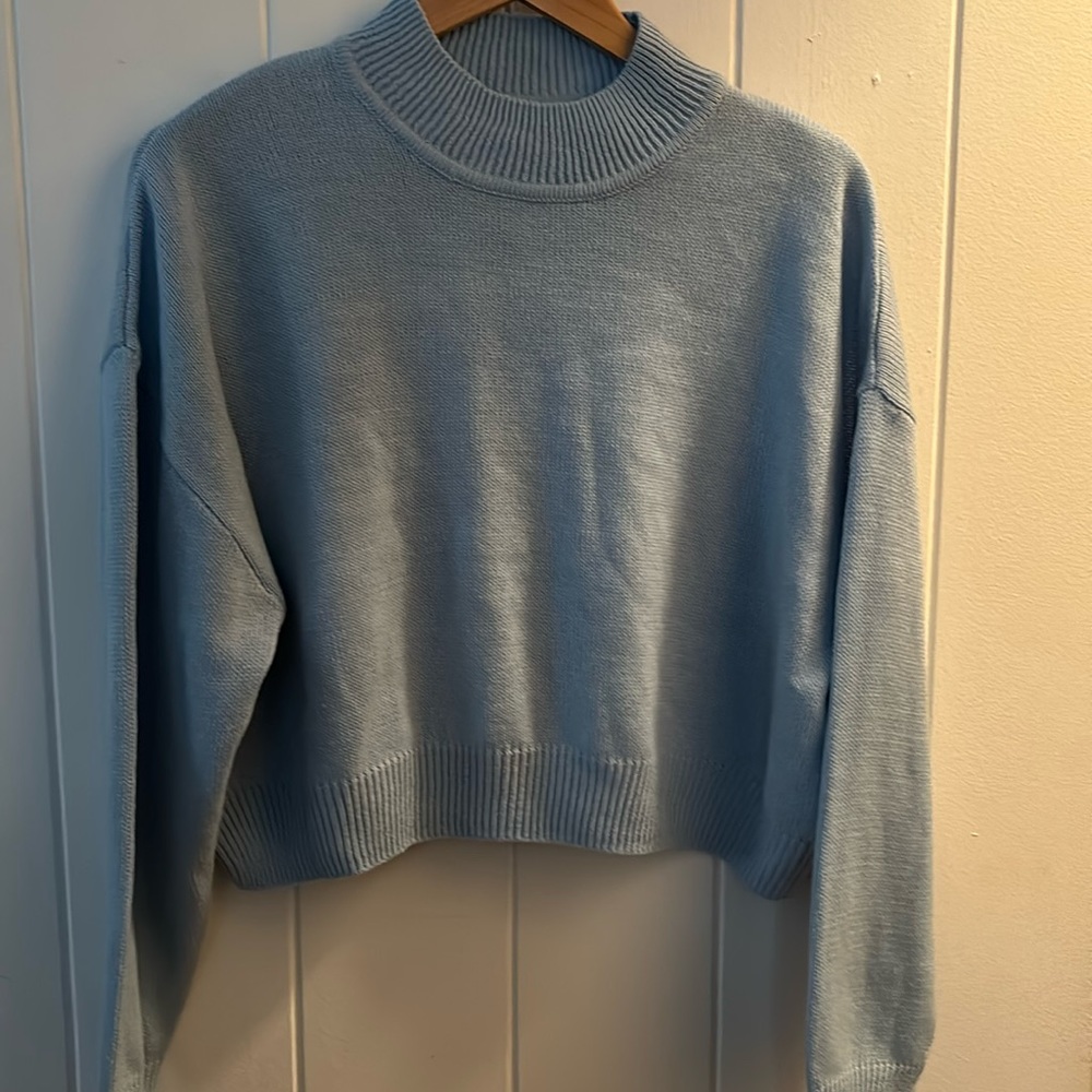 Divided Sweater Crop Top